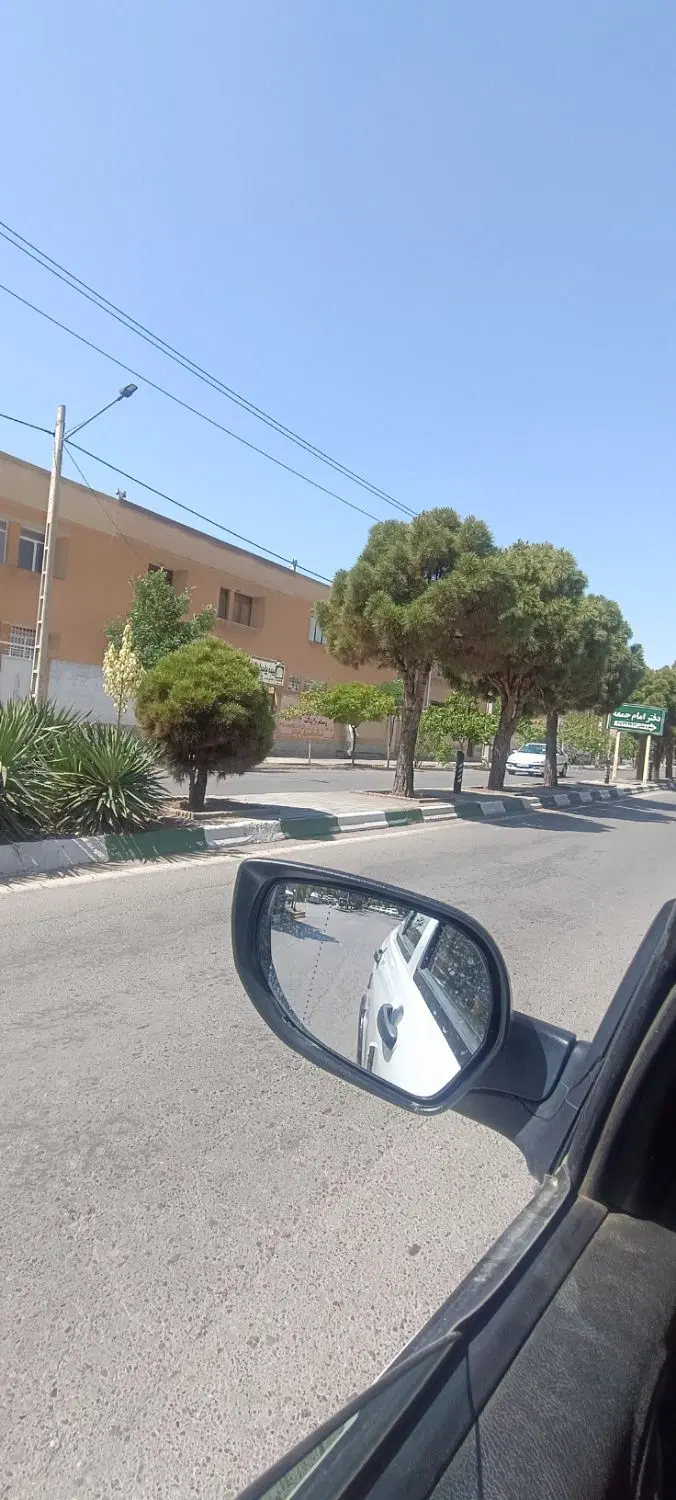 تجاری مسکونی حاشیه پرند مناسب برای انواع شغلها