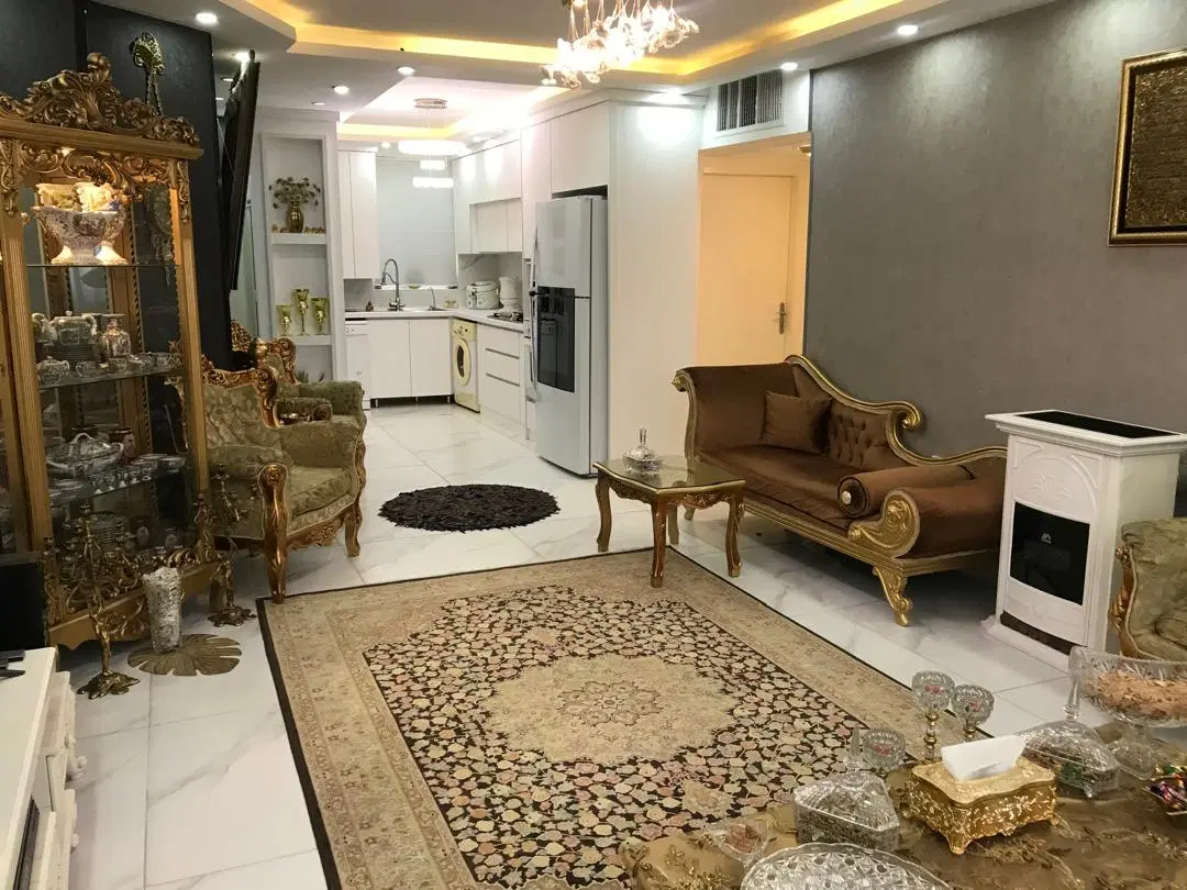 آپارتمان ۱۲۵  متر معالی آباد__ بهاران