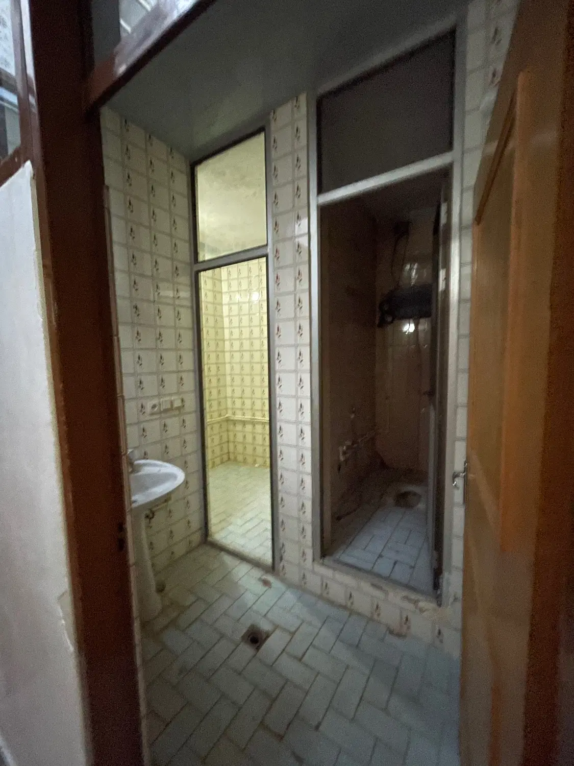 فروش حیاط مسکونی جنوبی
