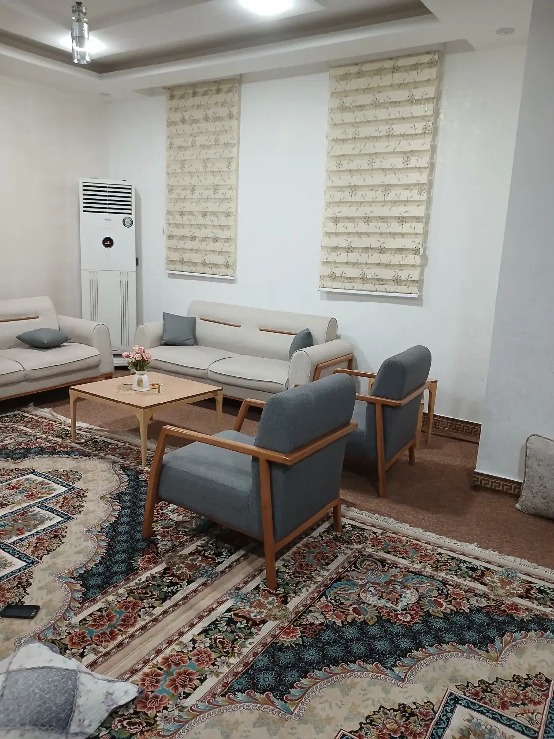 اجاره منزل ویلایی طبقه بالا اکبر اباد