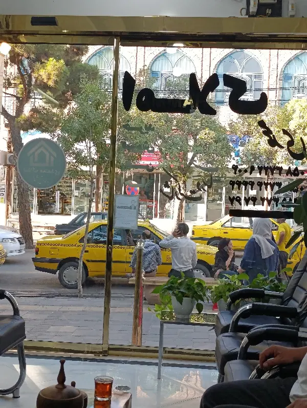 مغازه اجاره ای ب متراژ 180متر