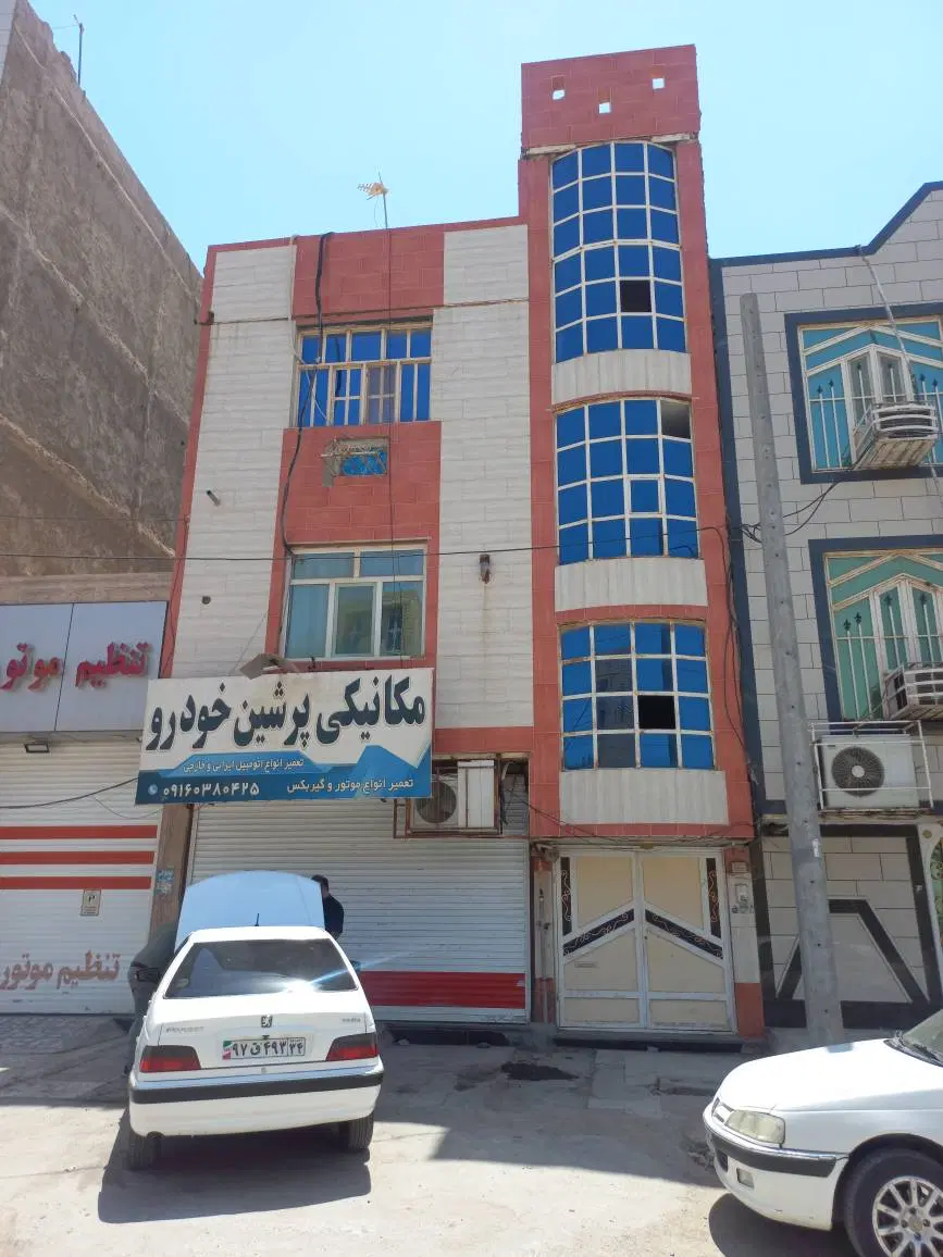 فروش مسکونی لین ۱۵ احمدآبادفرعی ۶