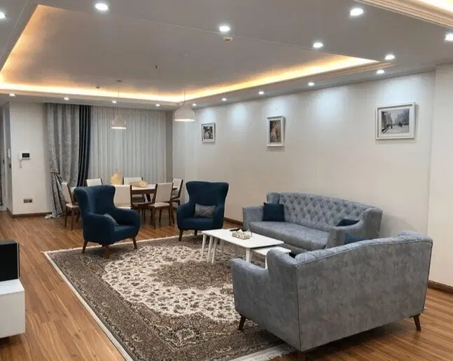 یکنفر همخانه میپذیرم