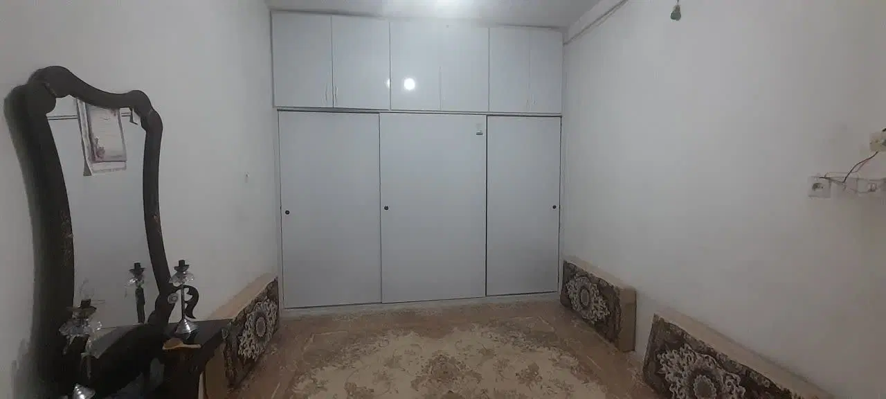 واحد ۷۵ متری طبقه دوم مستقل