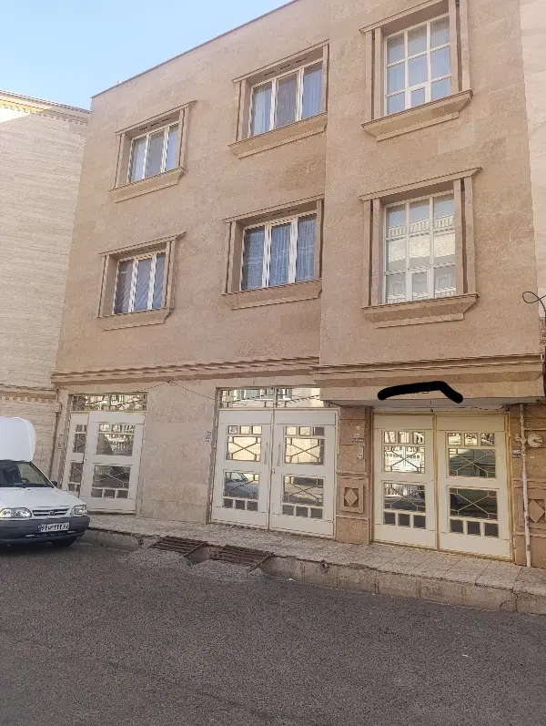 خانه ویلایی گلشهرفازدوبزرگ