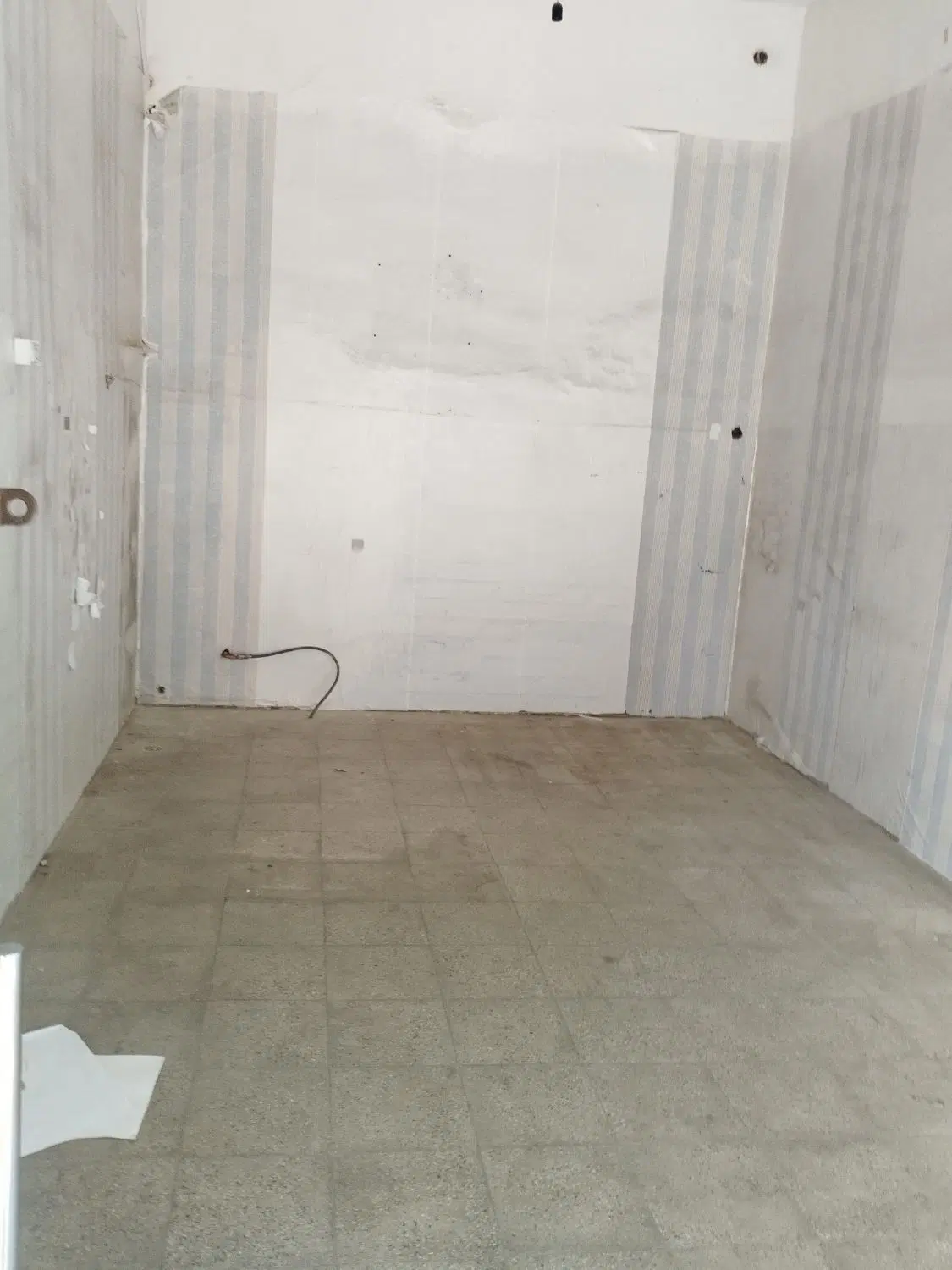 مغازه اجاره ای در پاکدشت
