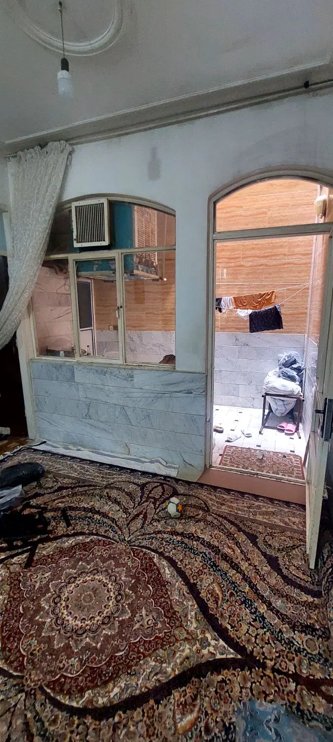 ملک یک خوابه همکف اجاره ای