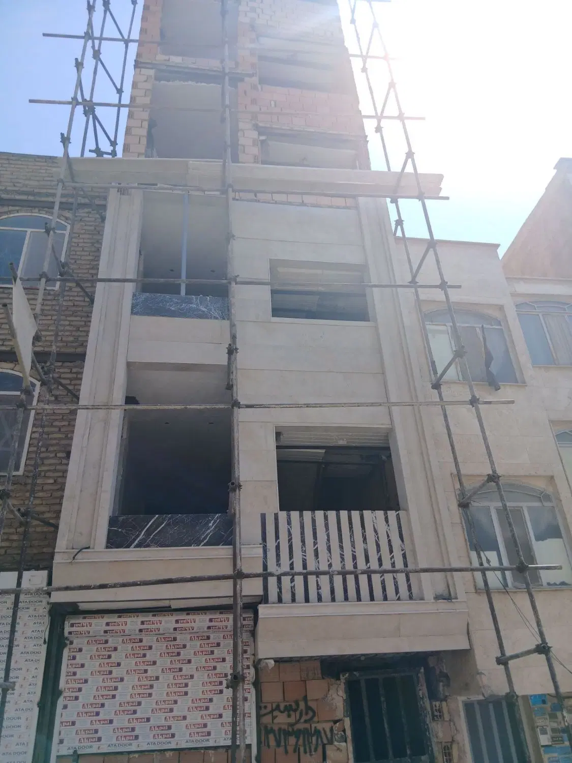 آپارتمان ۷۵ متری،بلواررحیمی،گلبرگ چهارم