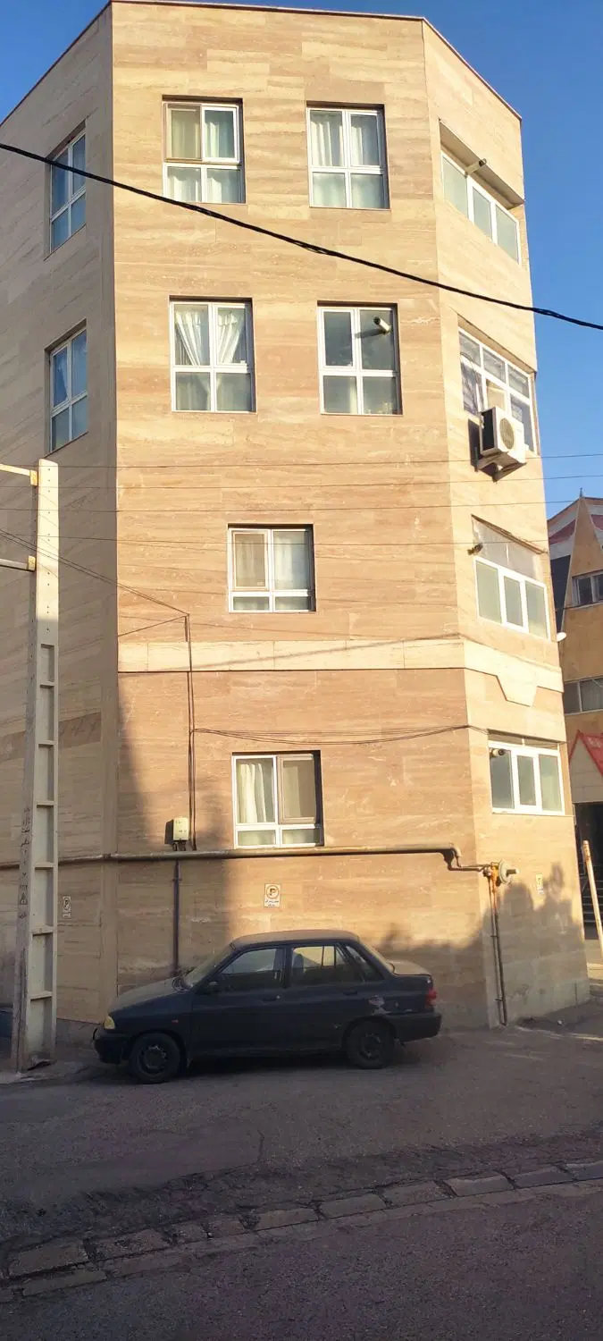 سوئیت ۶۰ متری در خیابان تهران پزشکی قانونی