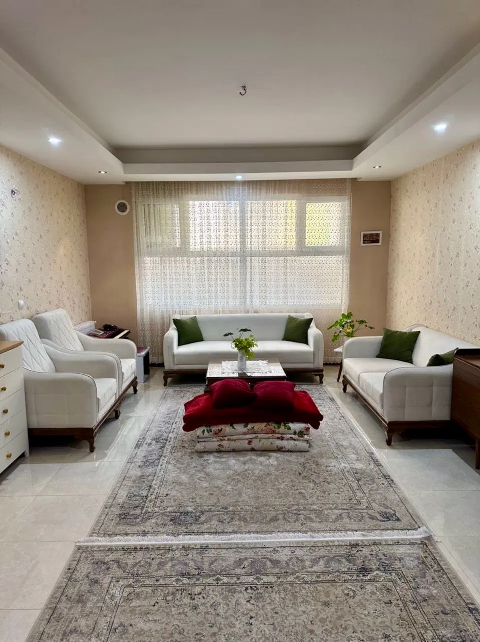 آپارتمان 55 متر  پارکینگ دار  عروسک