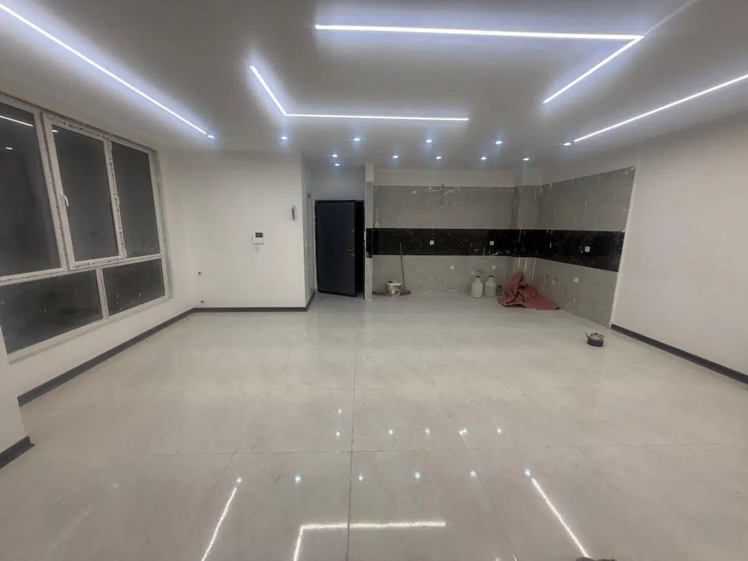 واحد ۱۰۰متری فول امکانات در فاز یک اندیشه