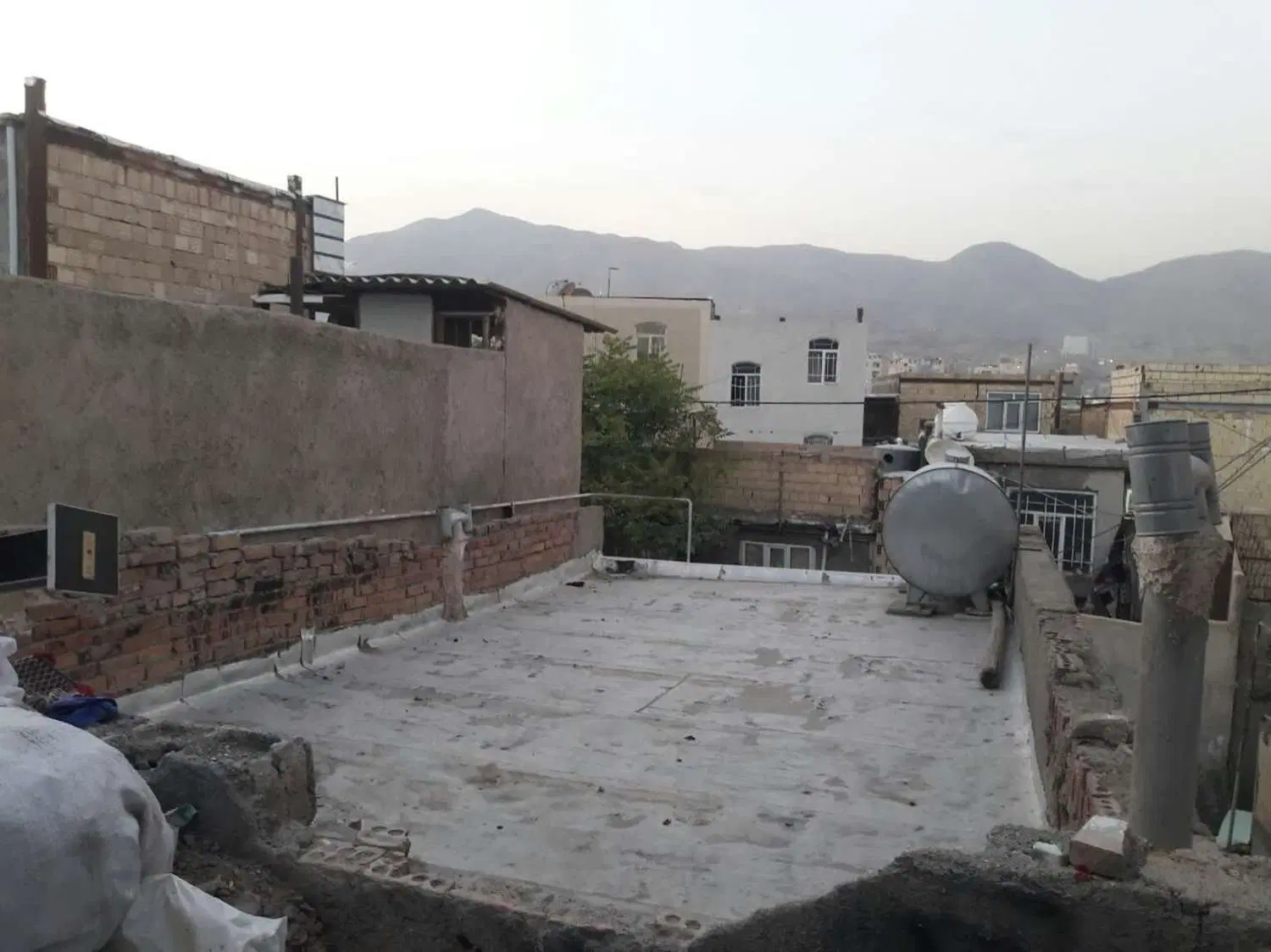 زمین کاسبی