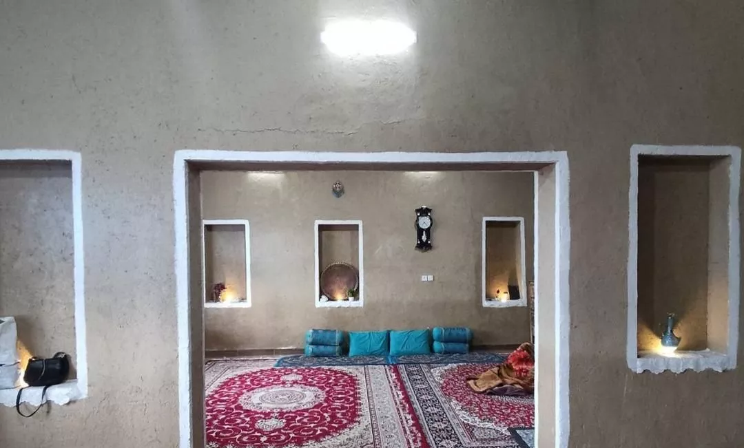 اقامتگاه بومگردی نگهدار