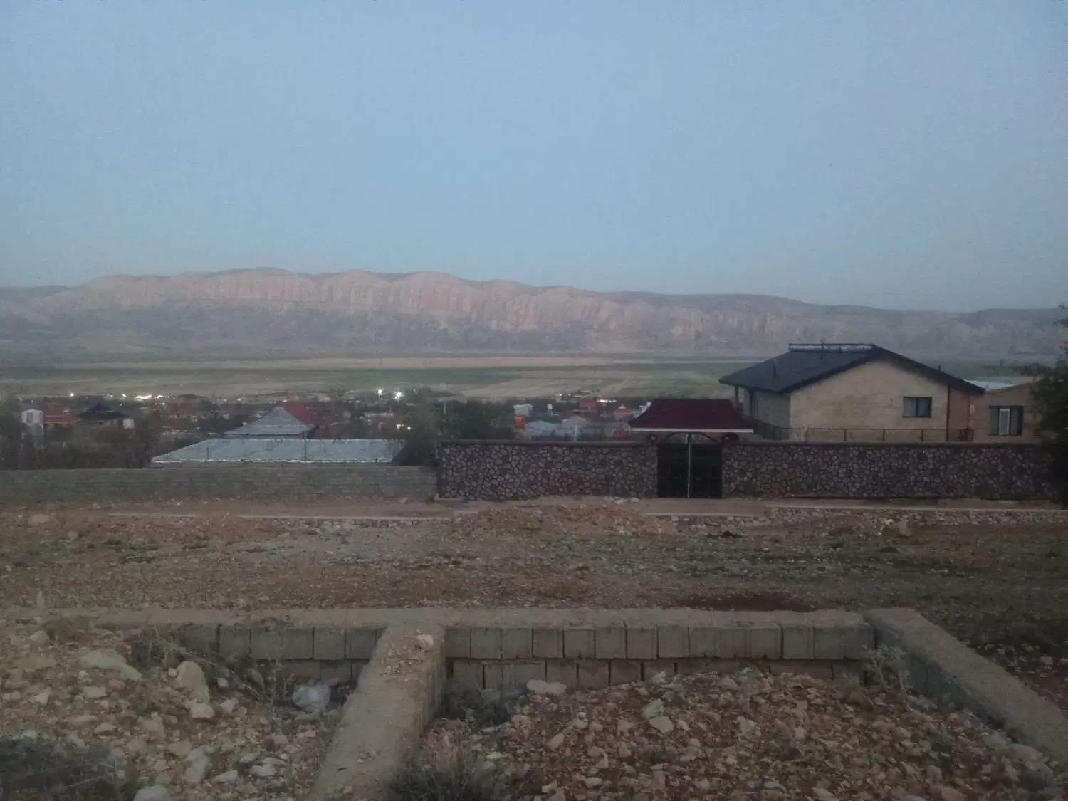باغ دشت ارژن