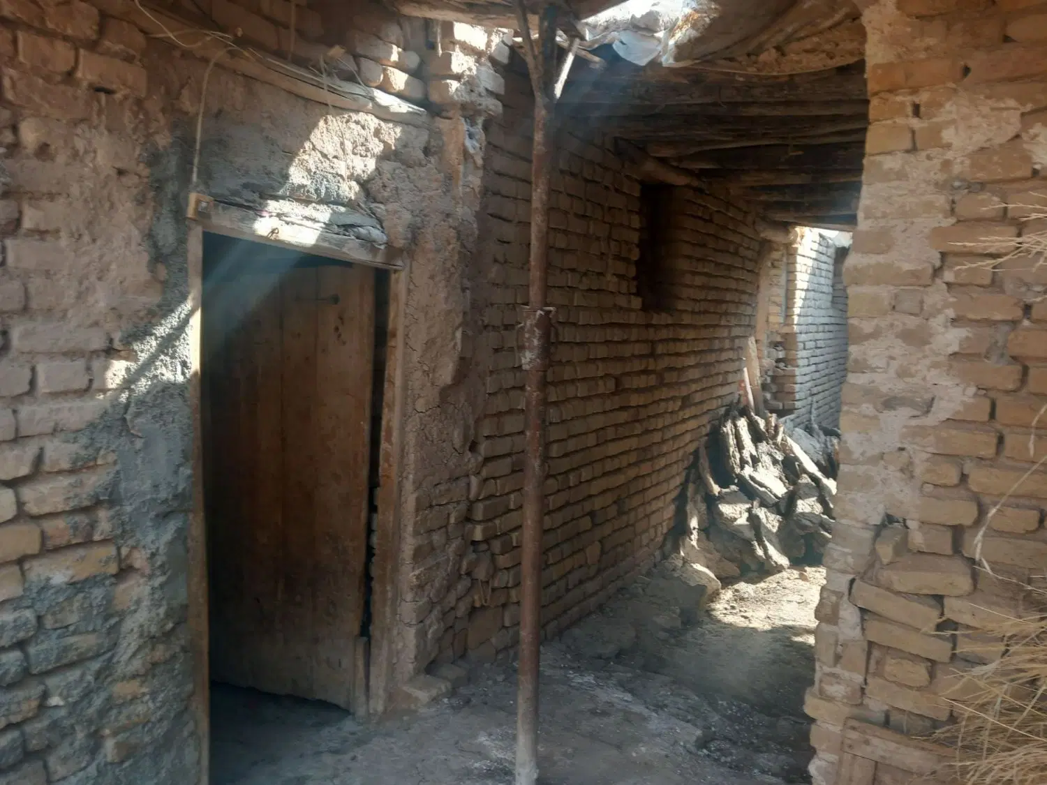 زمین مسکونی
