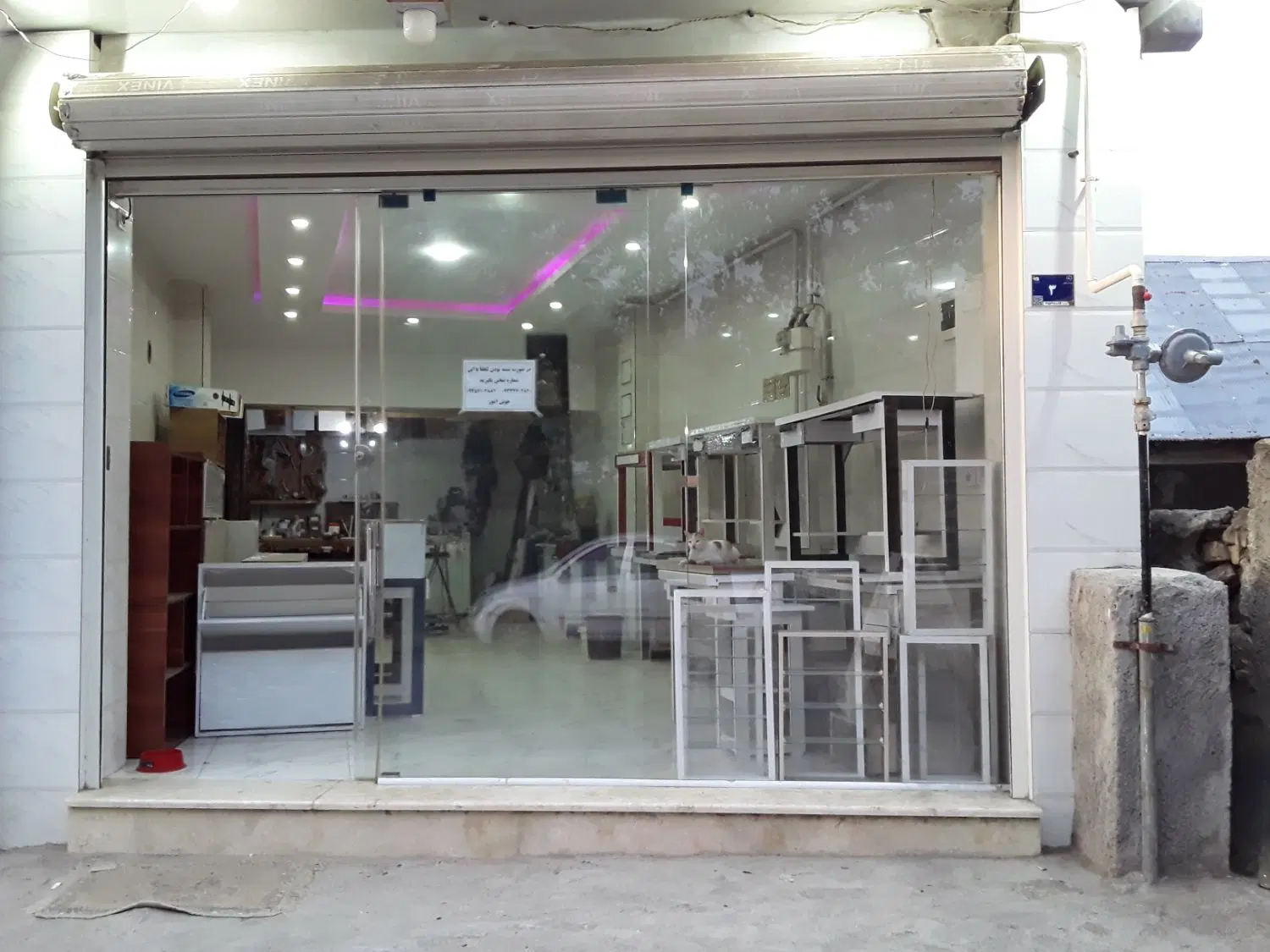 مغازه۴۰متری با امتیازات کامل