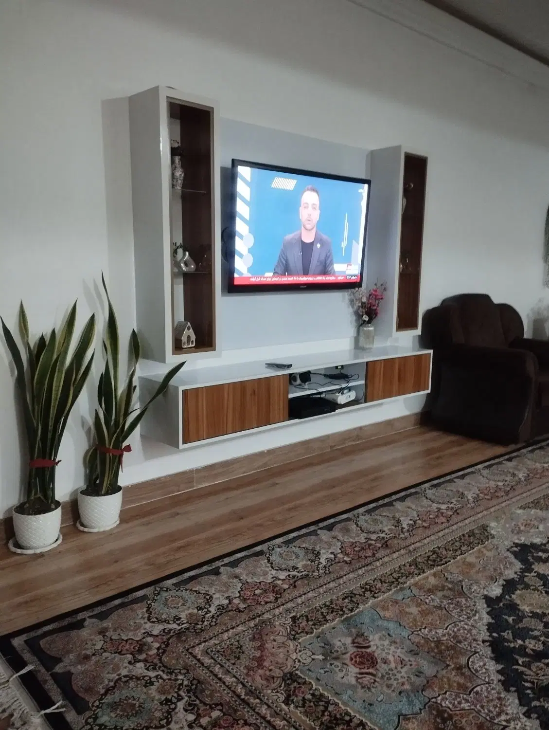 دنبال یه همخونه هستم