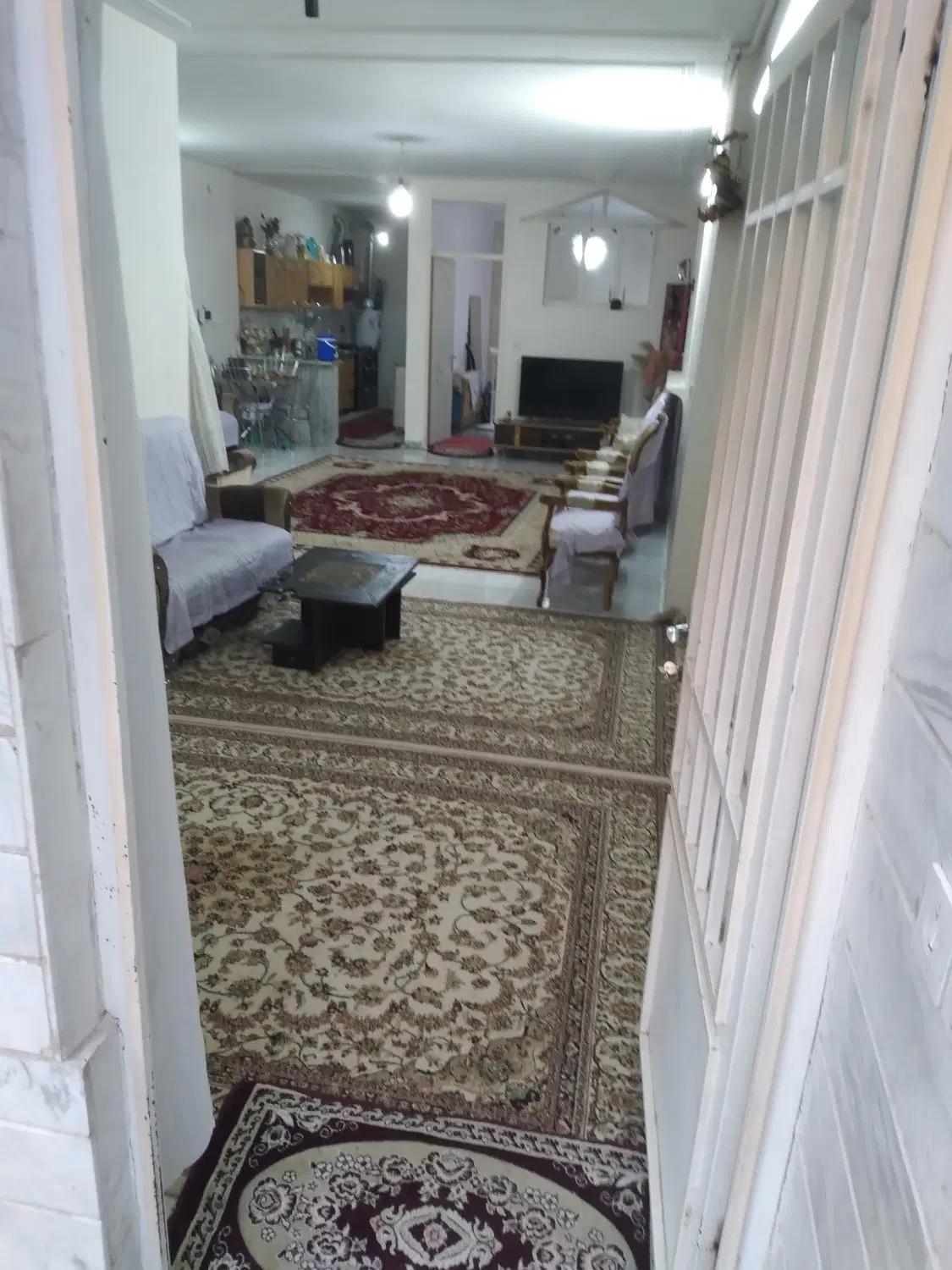 فروش منزل ویلایی ۳ طبقه