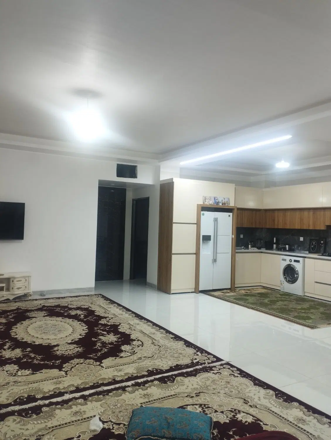 تجاری مسکونی 3طبقه