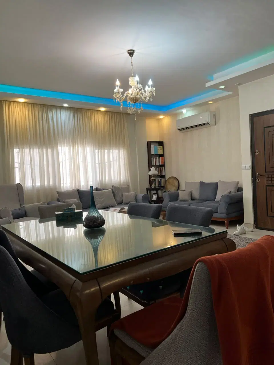 ۷۵ متری دو خواب . طبقه اول .بسیار خوش نقشه