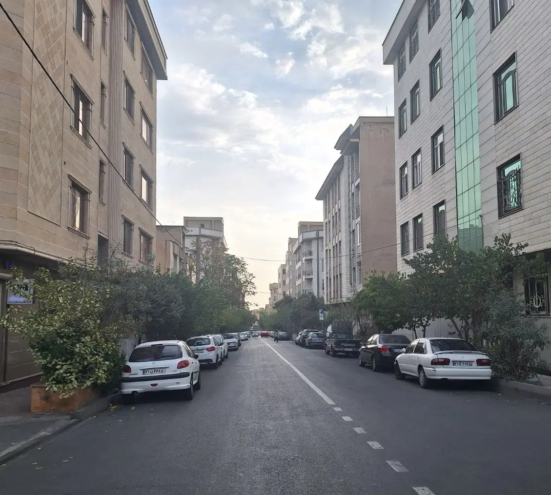 کلنگی 434 مترمربع با بر 14متر_در کاشانی - خ مهران