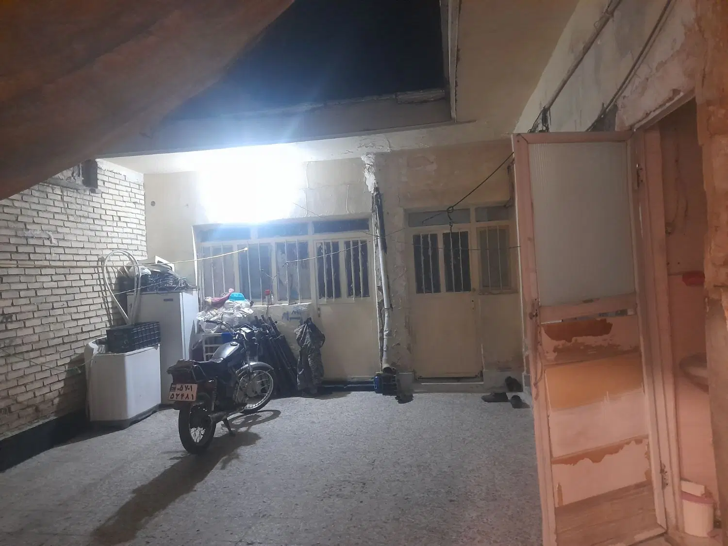 خونه ویلایی خ شهیدامینی