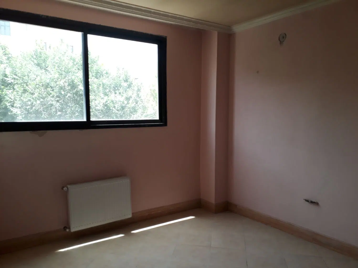 اپارتمان اجاره بزرگمهر 22بهمن تک واحدی تاپ لوکشن