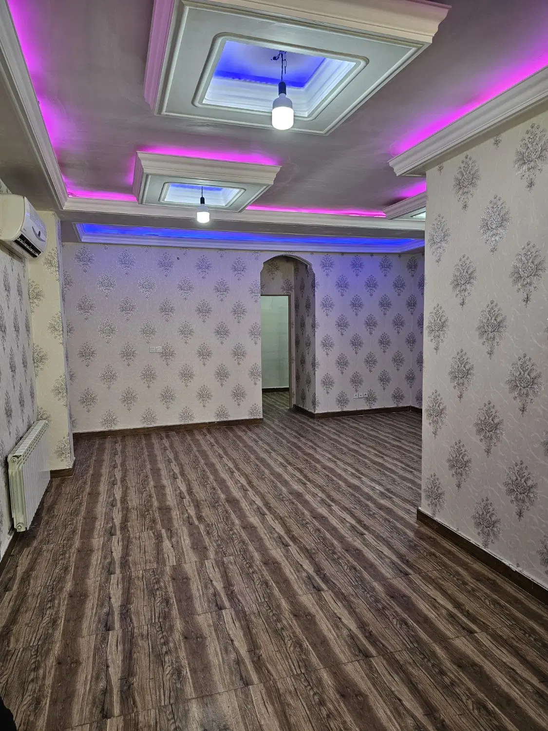 واحد ۹۰ متری تکواحد نصیر اباد رباط کریم