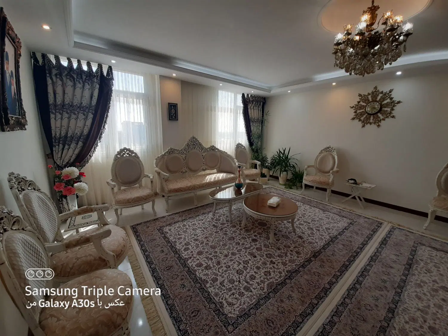 فروش آپارتمان ۱۰۰ متری فول با پارکینگ درحد نوساز