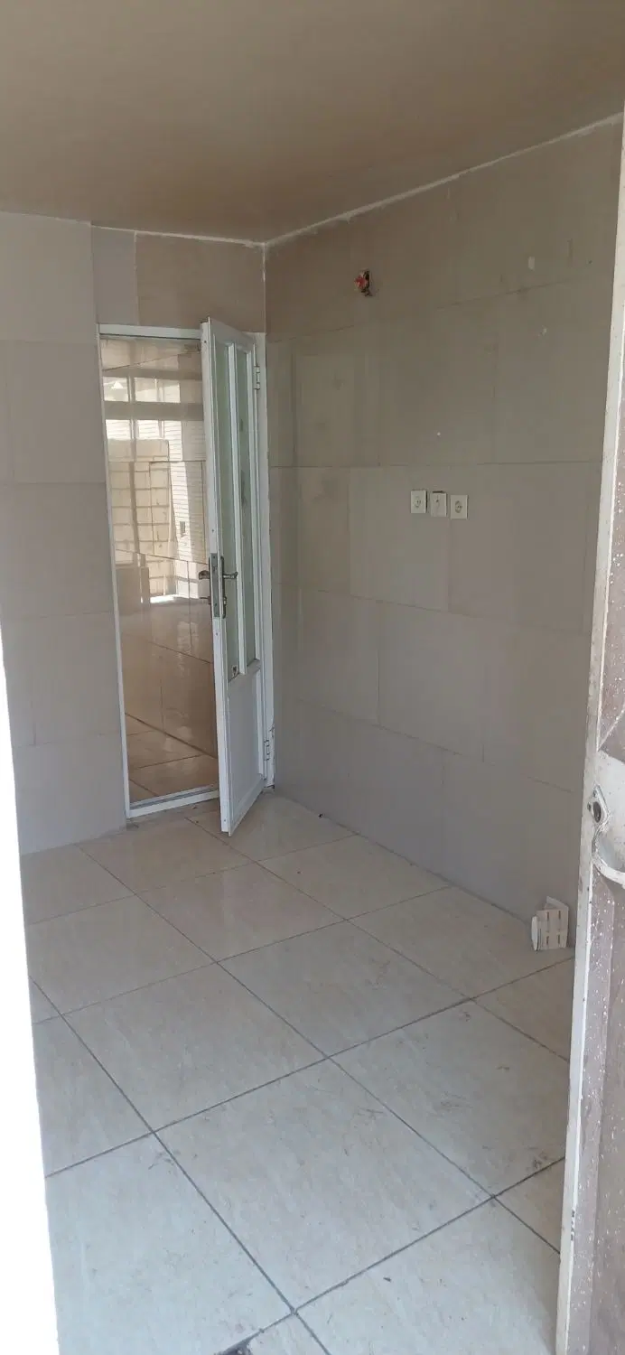 سوئیت تک نفره باپارکینگ
