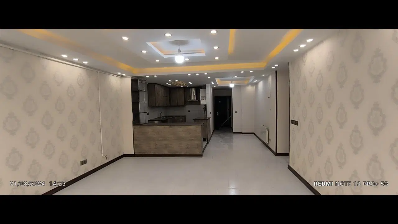 ۹۰متری با پارکینگ وانباری