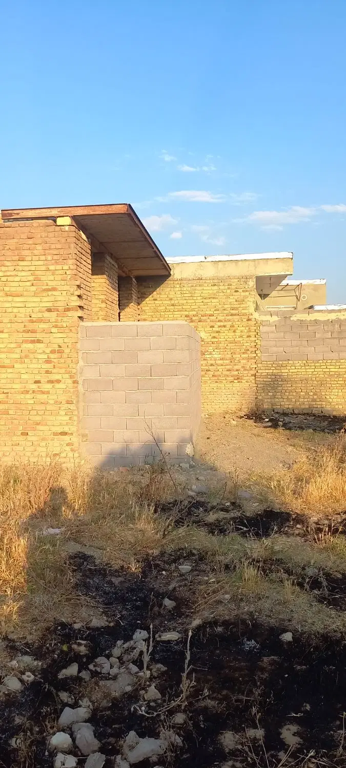 ۷۰متر داخل محدوده گوگ تپه  ساختمان نیمه