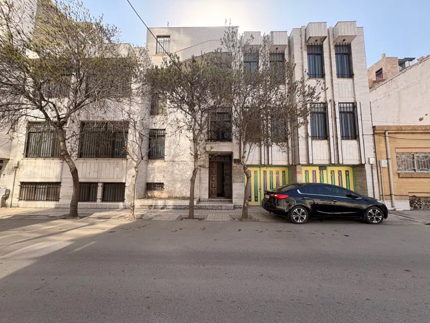 ملک مناسب مدرسه و اموزشگاه در احمد اباد