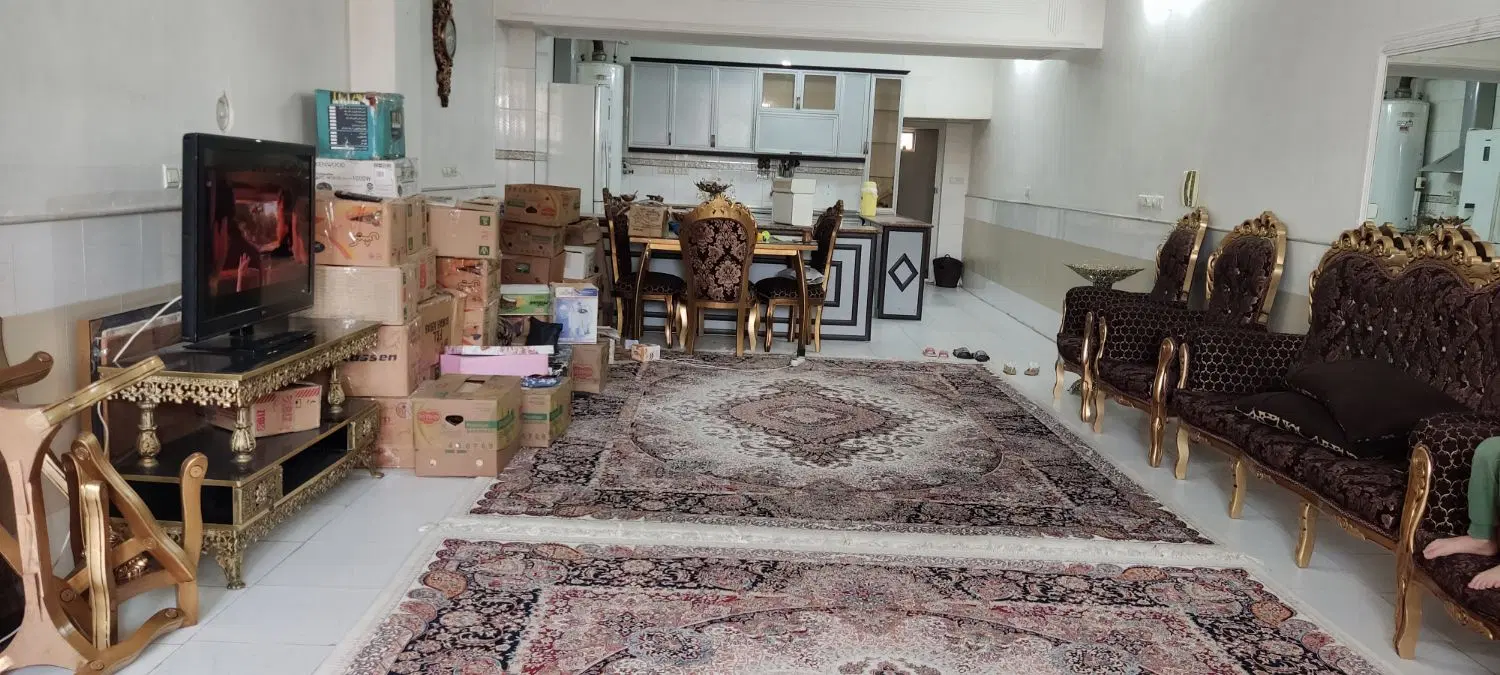 طبقه دوم،امکانات مستقل