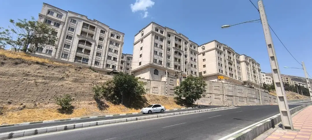 فروش مغازه تجاری کمپلو شمالی