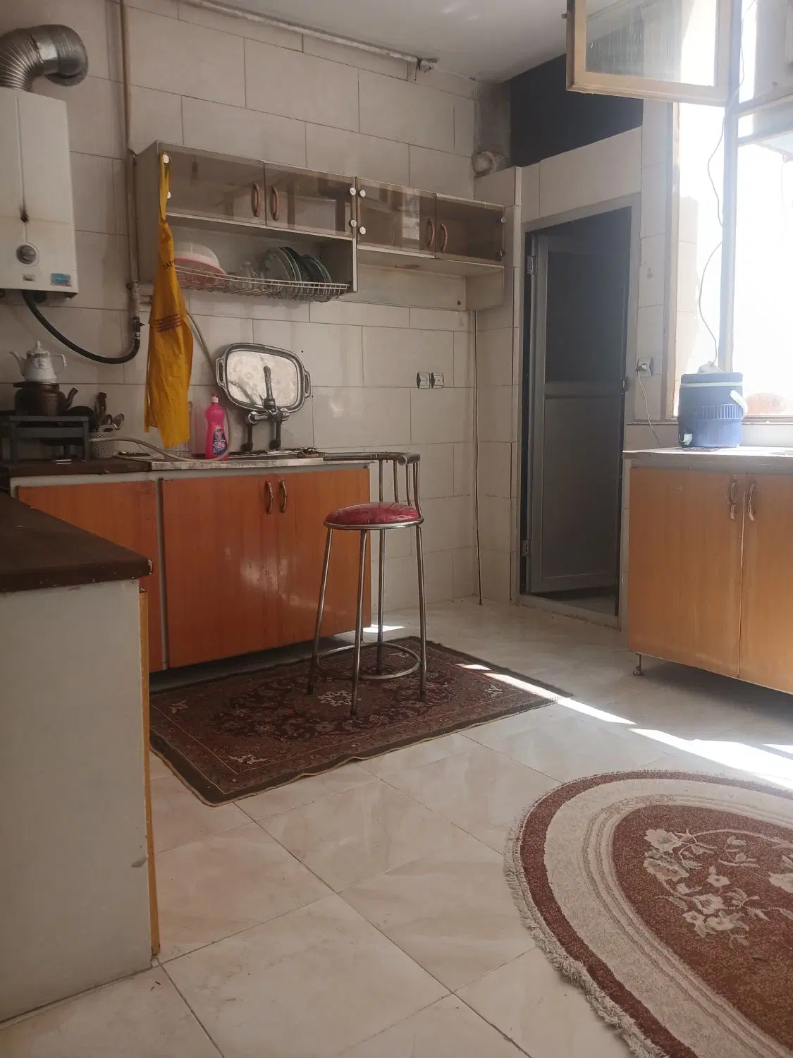 سویت، ۷۰متری،ابوریحان