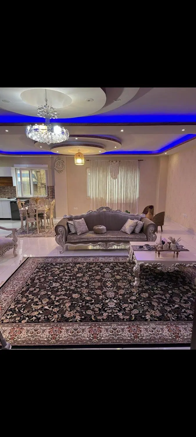 رهن آپارتمان130متری یخسازی بلوار افتخاری