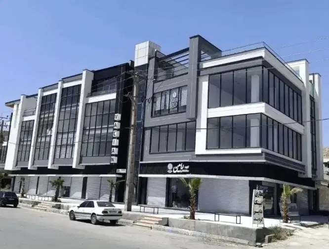 فروش مغازه ۶۰ متری،نوساز،کارکنان بلوار اصلی