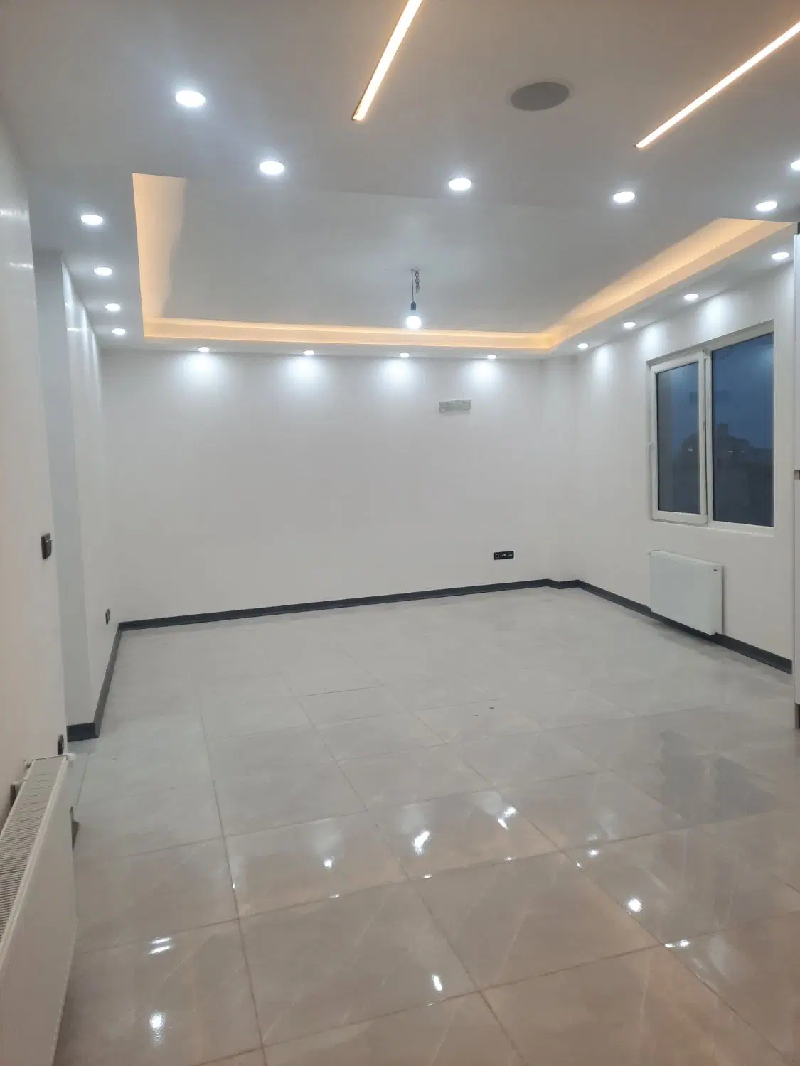آپارتمان تکواحدی نوساز دو خواب، فول