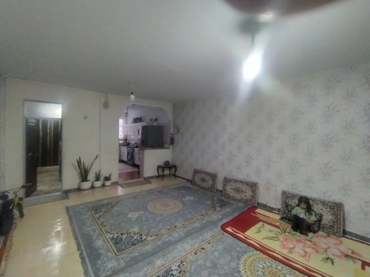 ۸۵ متری با پارکینگ اختصاصی تک واحدی
