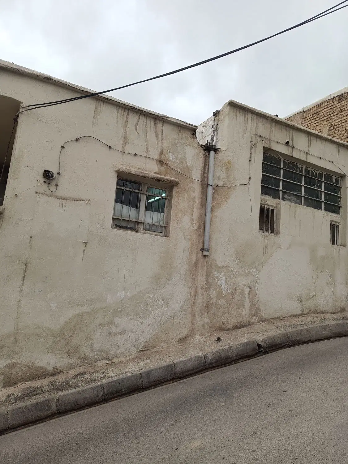 فروش ملکیت بومهن