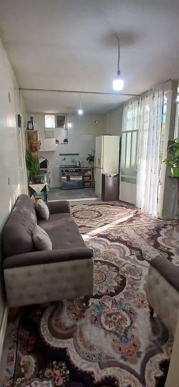 خانه نقلی درمحیطی امن وارام