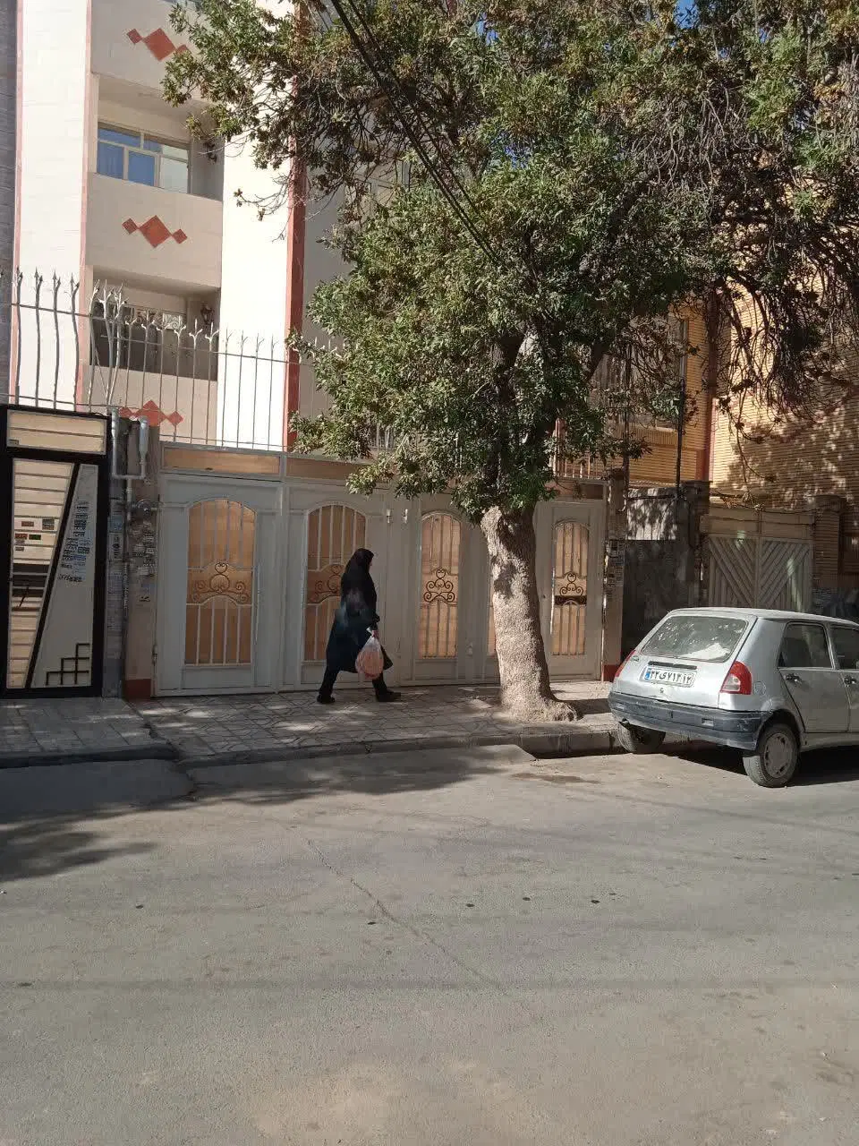 فروش یک واحد آپارتمان ۱۲۵متری ۲خواب