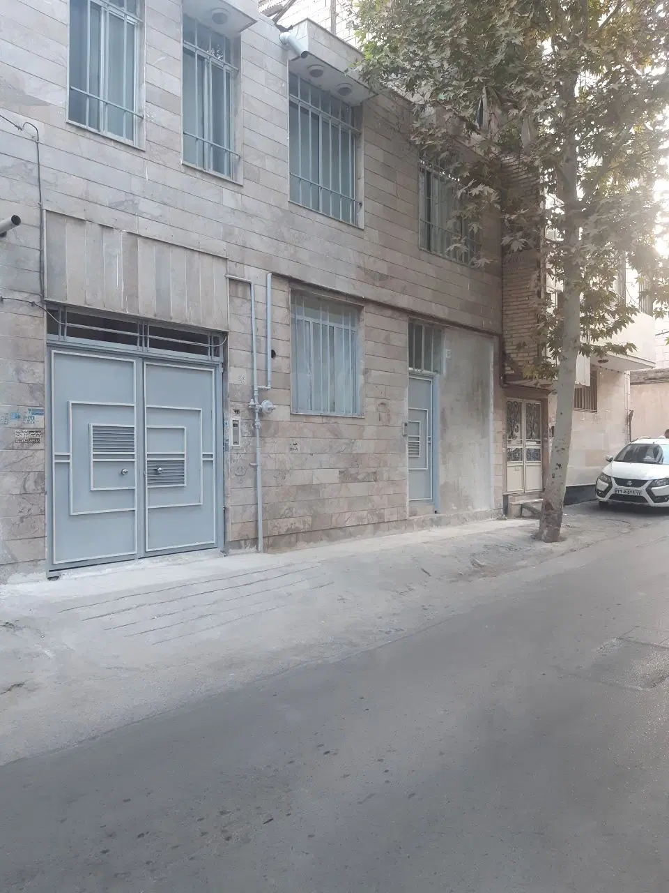 ویلایی هفت تیر ۱۵۰ متر زیربنا دوطبقه مجزا  تهاتر