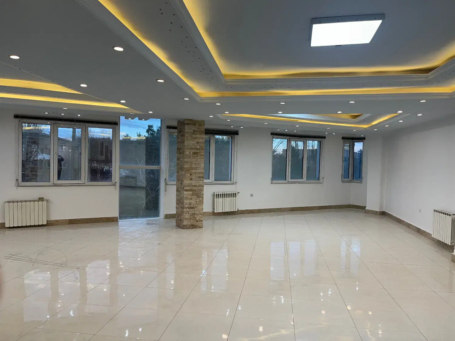 اپارتمان خدماتی حوالی میدان منظریه