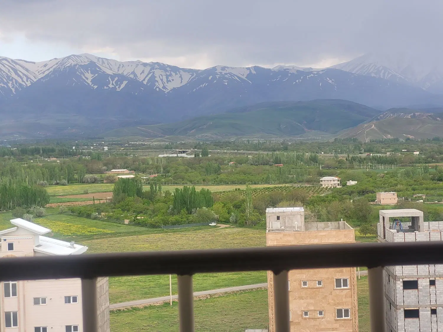 فروش خانه مسکونی