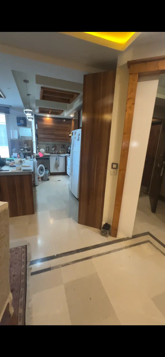 فروش۱۲۷متر نبش اکواریوم تهرانسر