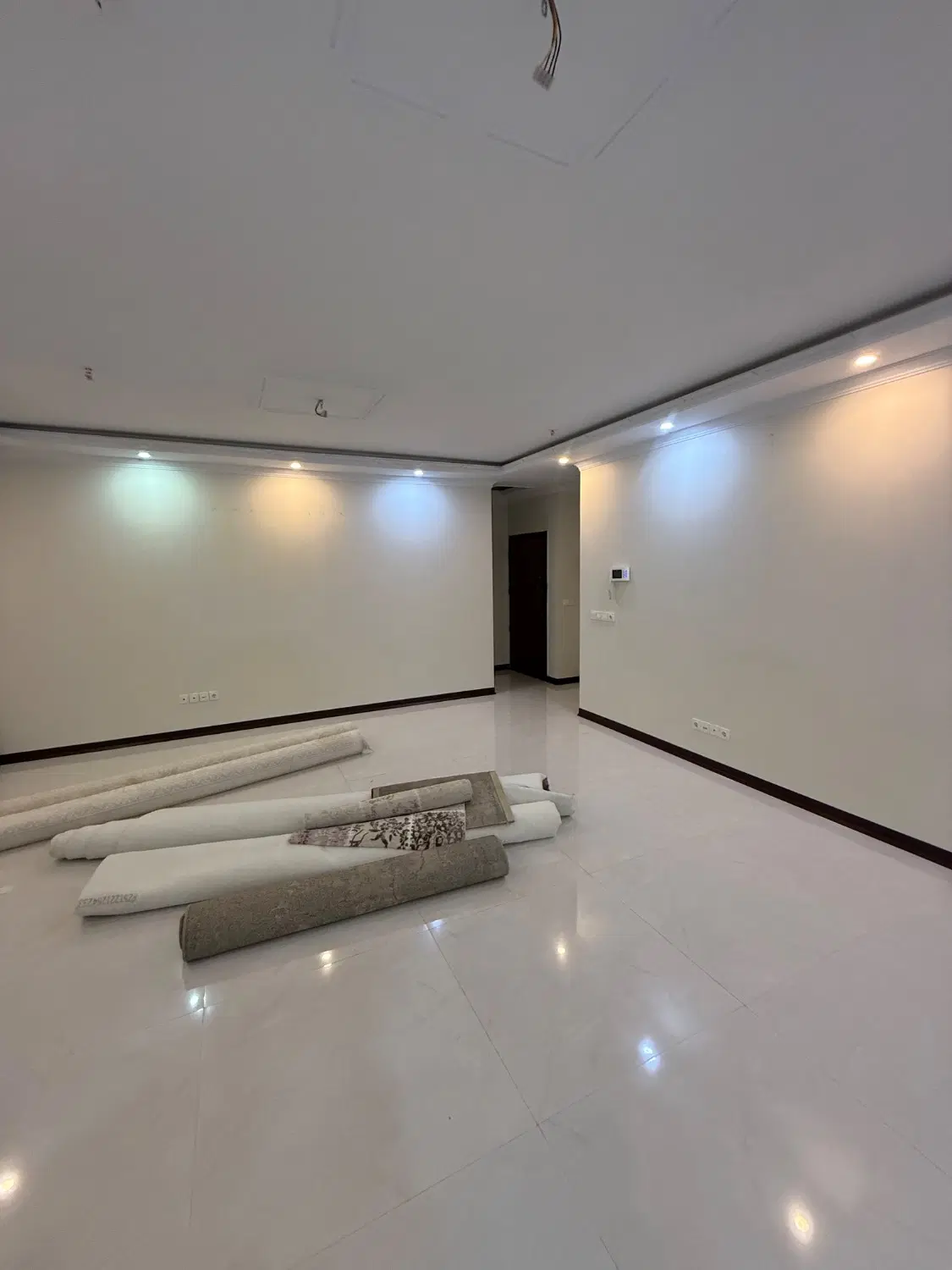 آپارتمان ۹۰ متری فول امکانات رهن کامل