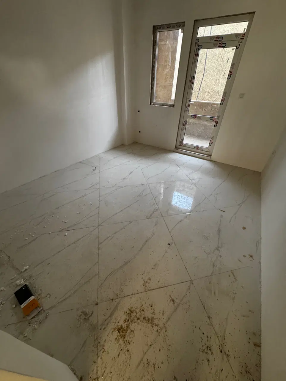 آپارتمان در دو قدمی بلوار چهارباغ