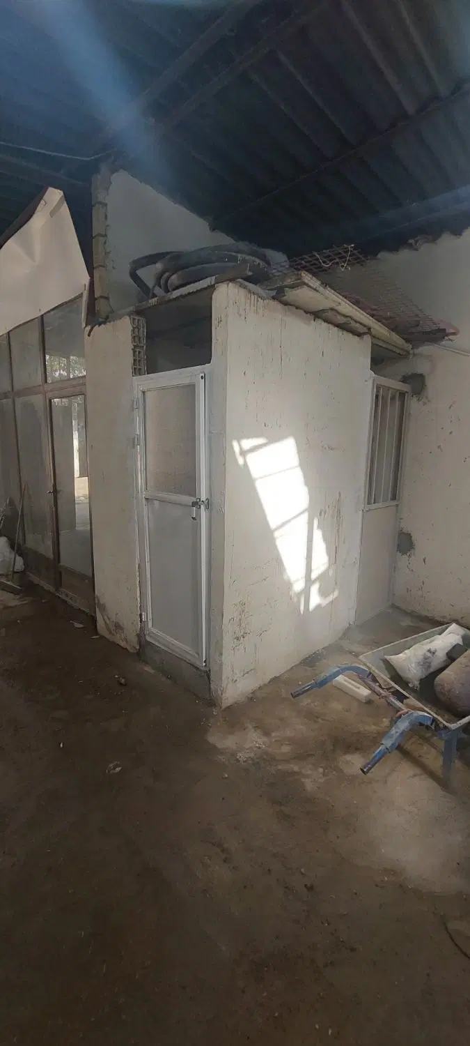 رهن و اجاره کارگاه ۸۰ متری مرکز شهر